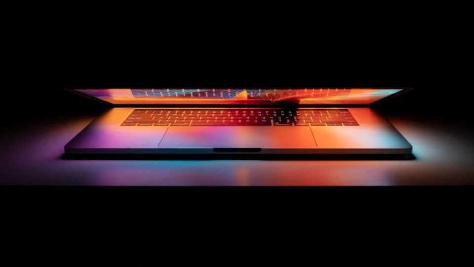 PC set-up (Photo by Tianyi Ma on Unsplash)